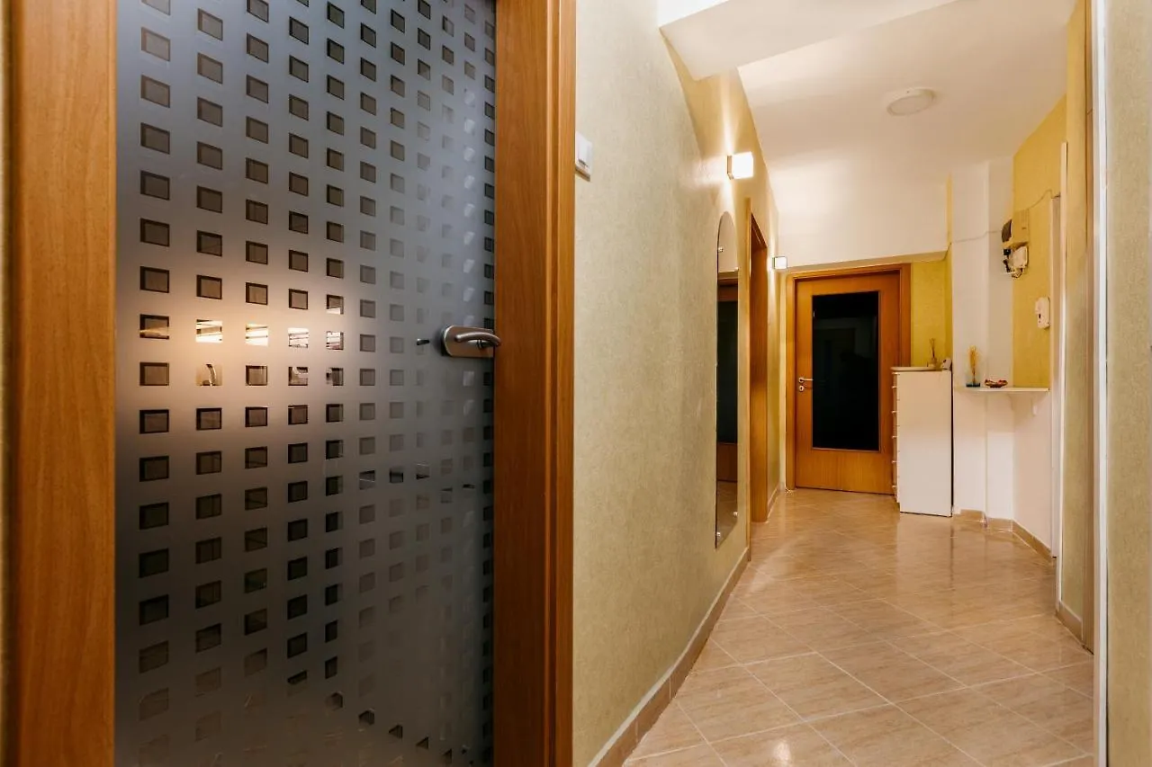 Apartman Sunsets At The Palace Bukarest Románia