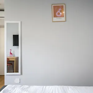 Apartament Cute In, Bucureşti