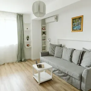 Apartament Pure, Bucureşti